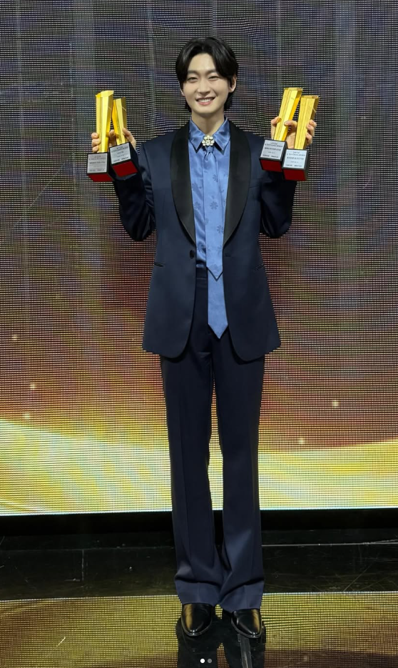 가수 김용빈, 양지은과의 피할 수 없는 정면 승부... 99점 명품 무대와 신곡 '당신뿐입니다' 전격 공개