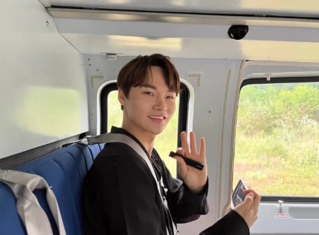 박서진 보도 사진